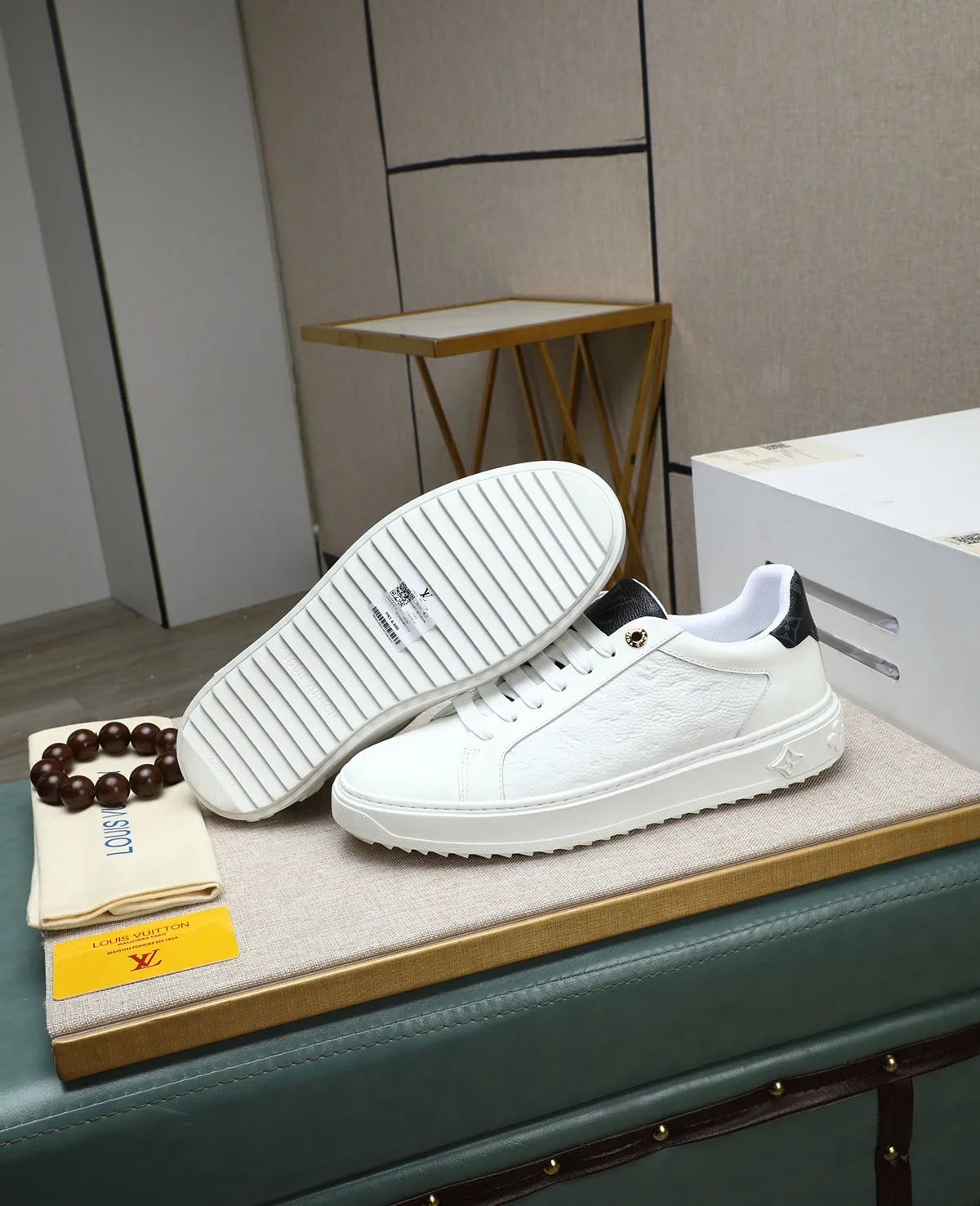 Men's men's shoes 💰540 📛📛(Niuli) high-end [LOUIS VUITTON] Louis Vuitton official website synchronized new products 👟Milan fashion catwalk style 🇰🇾🇰🇾LV family logo, celebrity style, a must-have for fashionistas ⚠️Top-layer calfskin ➕Cow leather lining ➕Mesh lining Official website original special outsole👞Number 38-44